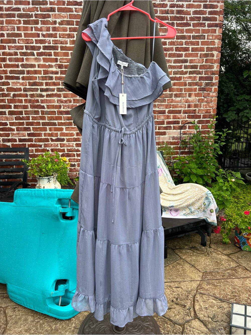 NEW Ruffled One-Shoulder Maxi Dress in Dusty Blue
With silver shimmer